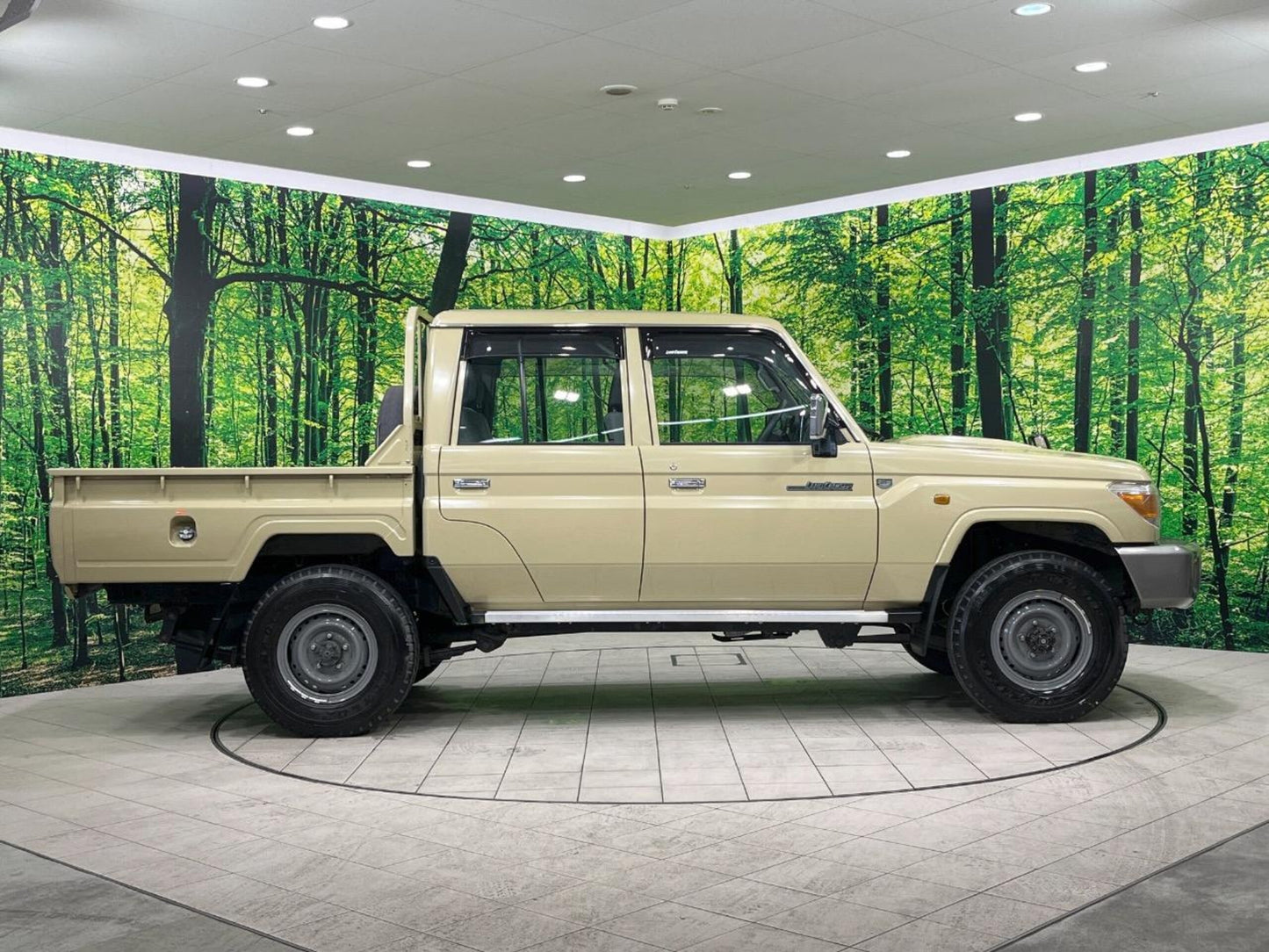 トヨタ ランドクルーザー70ピックアップ