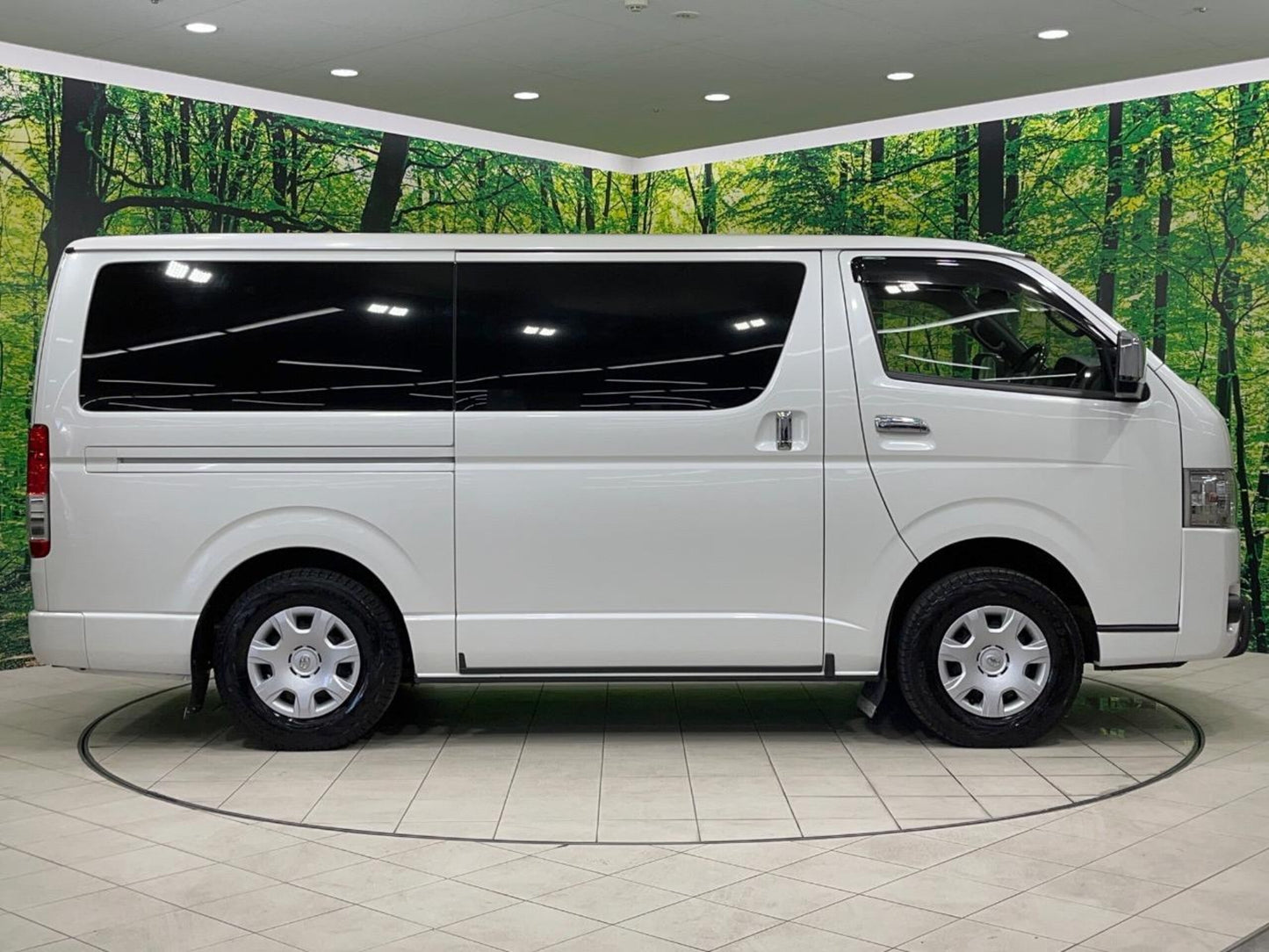 トヨタ ハイエースバン