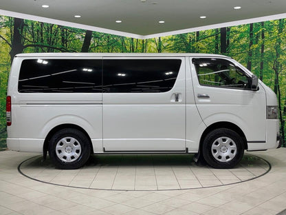 トヨタ ハイエースバン